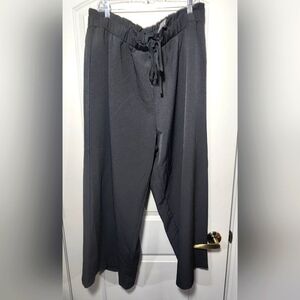 ⚡️🛍 4/$20 🛍 Shein Black Wide Leg Pants-Size 4xl